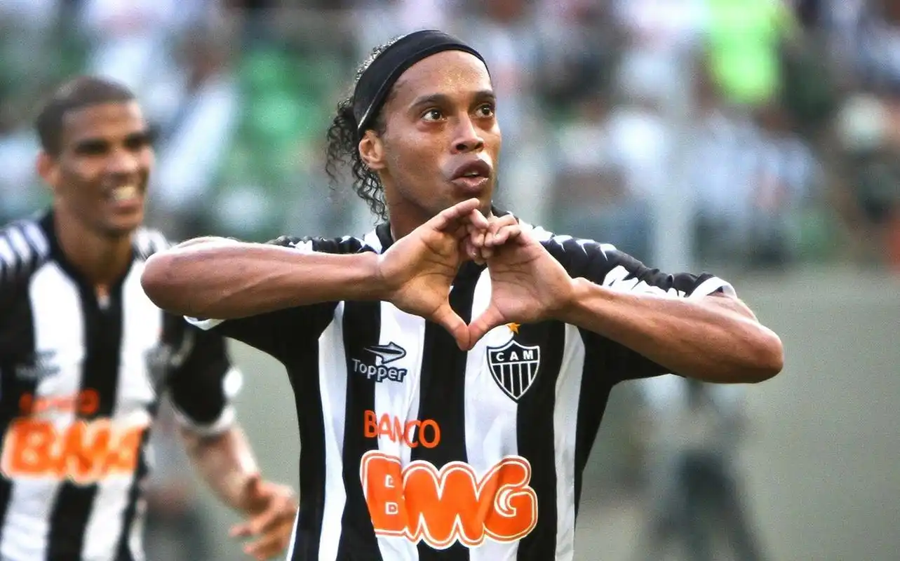 世界各地都 世界各地都