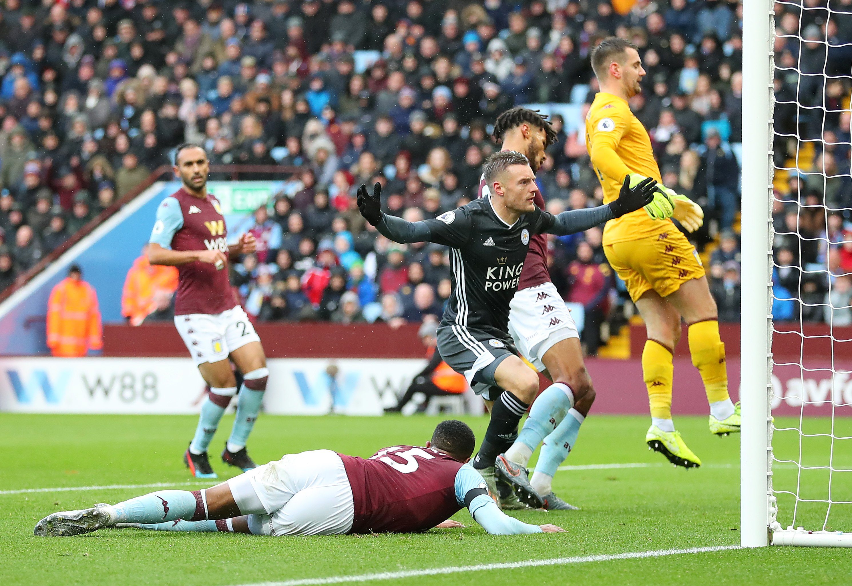 拥有极高的 拥有极高的